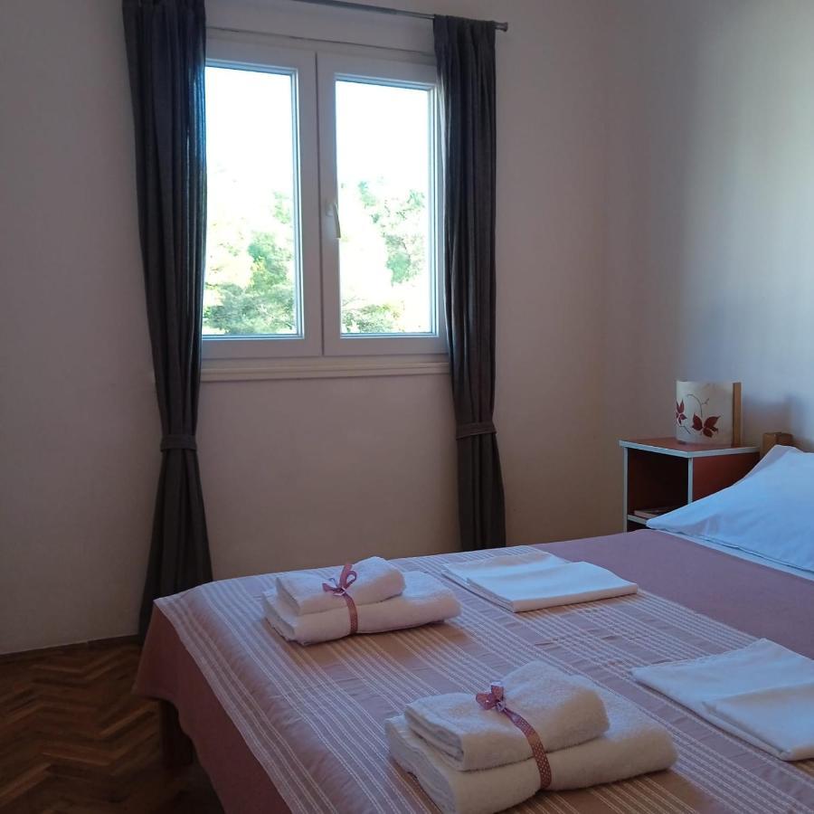 Apartmani Ivan Trogir Zimmer foto